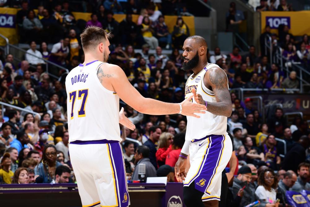 公鹿主场发 公鹿主场发